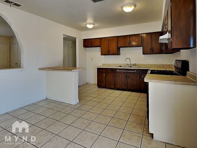 Photo - 15426 N Cactus Ln