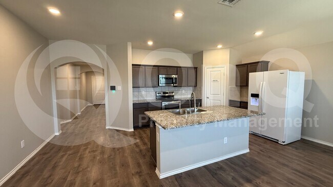 Photo - 802 Turnbuckle Ct