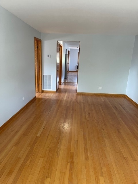 4570 N Narragansett Ave Unit 2