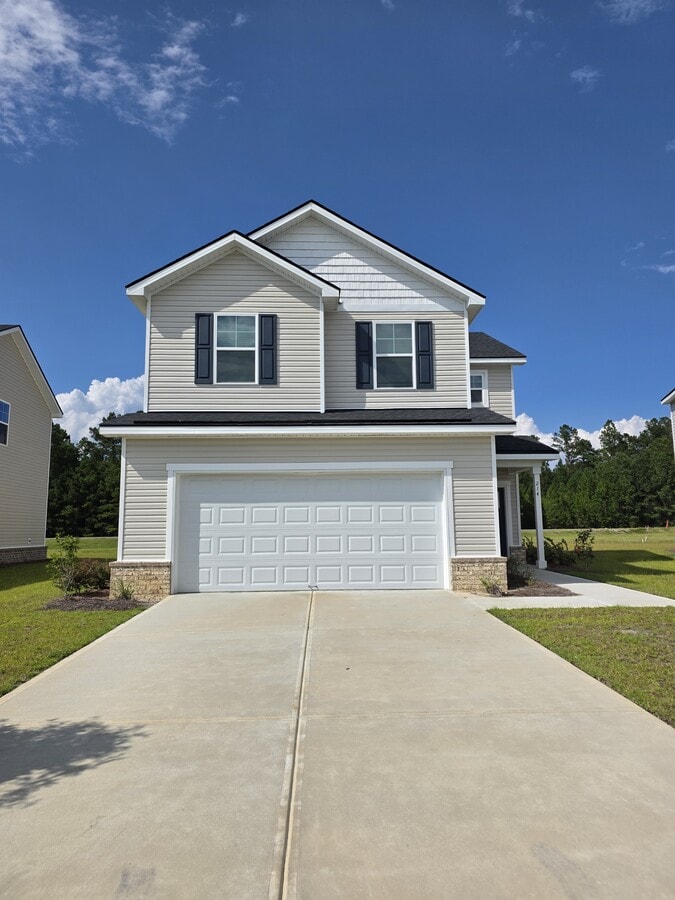 Photo - 214 Justify Ave