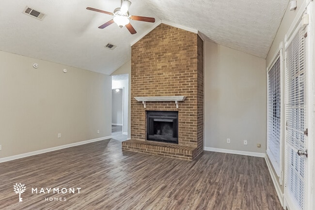 Photo - 6036 Oldcastle Pl