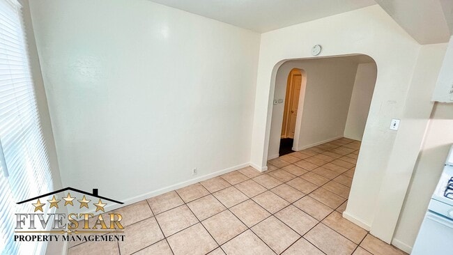 Photo - 1431 Pearl St