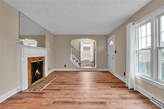 Photo - 21 Waverly Ave