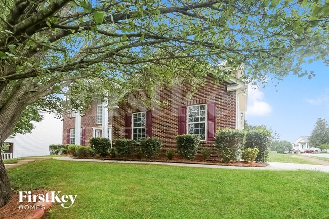 Photo - 9427 Golden Pond Dr