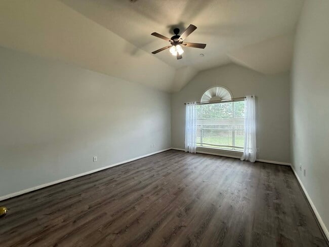Photo - 13814 Bink Ct