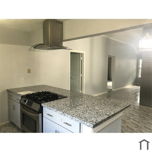 Photo - 14103 Royal Hill Dr