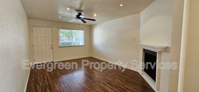 Photo - 36A Dean Way