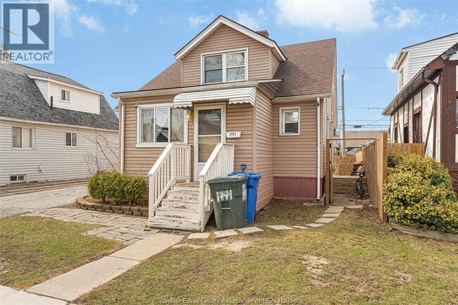 Photo - 1771 Windermere Rd