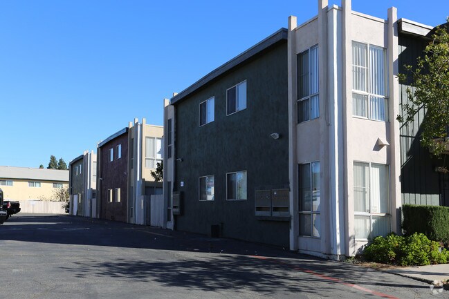 Photo - Hemlock Villas