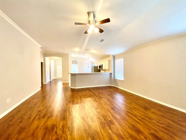 Photo - 5615 Brookhollow Oaks Trail