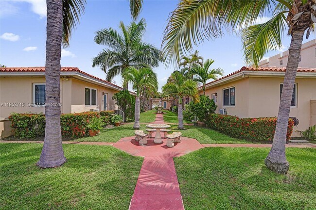 Photo - 2160 Bay Dr Unit 1-5