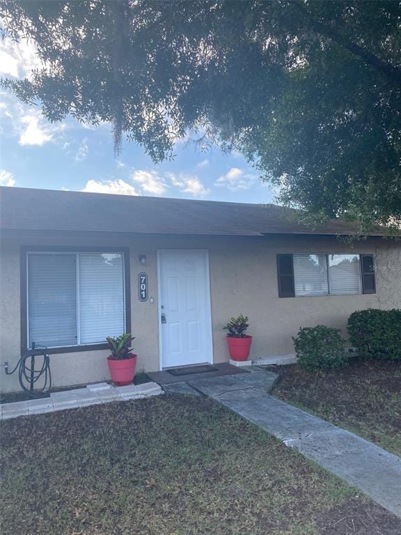 Building Photo - 701 W Rosewood Ln Unit 701