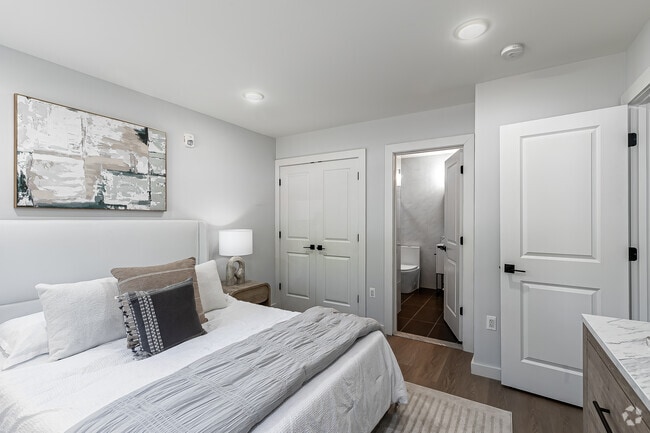 1BR, 1BA - Bedroom