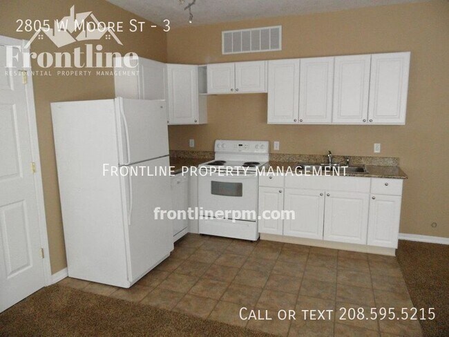 Photo - 2805 W Moore St Unit 3