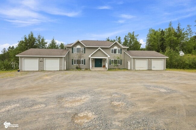 8643 Lynnette Dr Unit 2