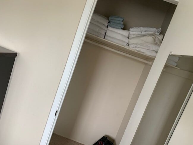 Photo - 8th Street (207) Unidad A