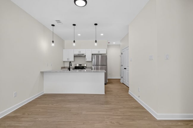 Photo - 922 Booker St