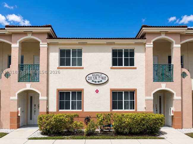 Building Photo - 2151 NW 77th Way Unit 205