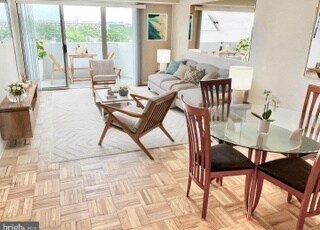 Living Room - 700 7th St SW Unit 621