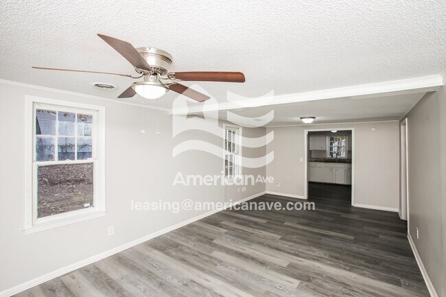 Photo - 2647 Trull St