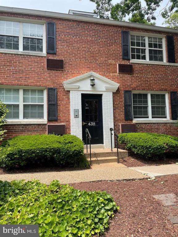 Building Photo - 4311 2nd Rd N Unit 4 Rental