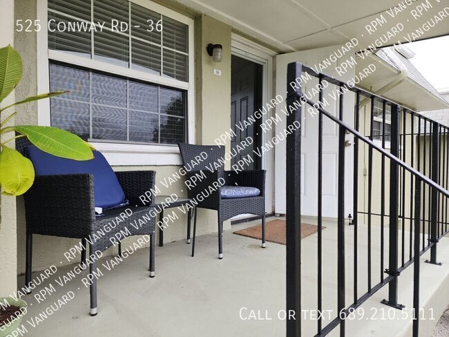 Photo - 525 Conway Rd