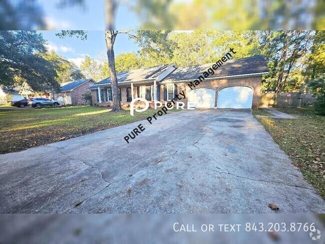 Building Photo - Beautifully Updated Rancher in Summerville... Rental