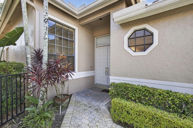 Photo - 4548 Barclay Fair Way