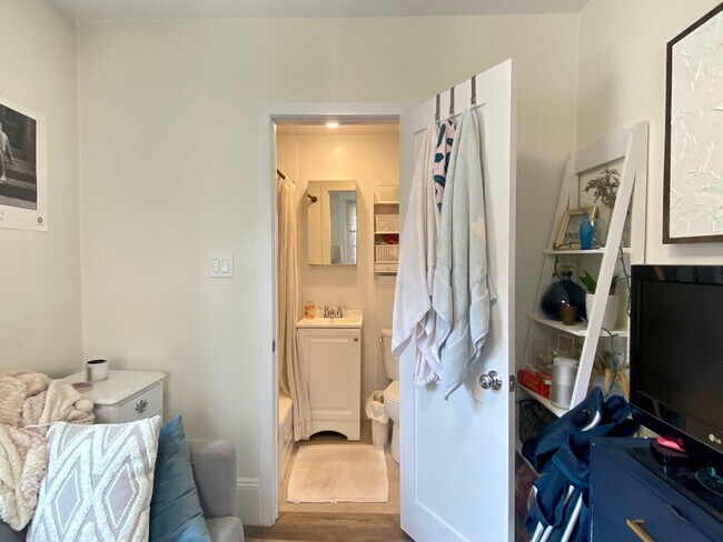 Photo - 37 Joy St Unit 3