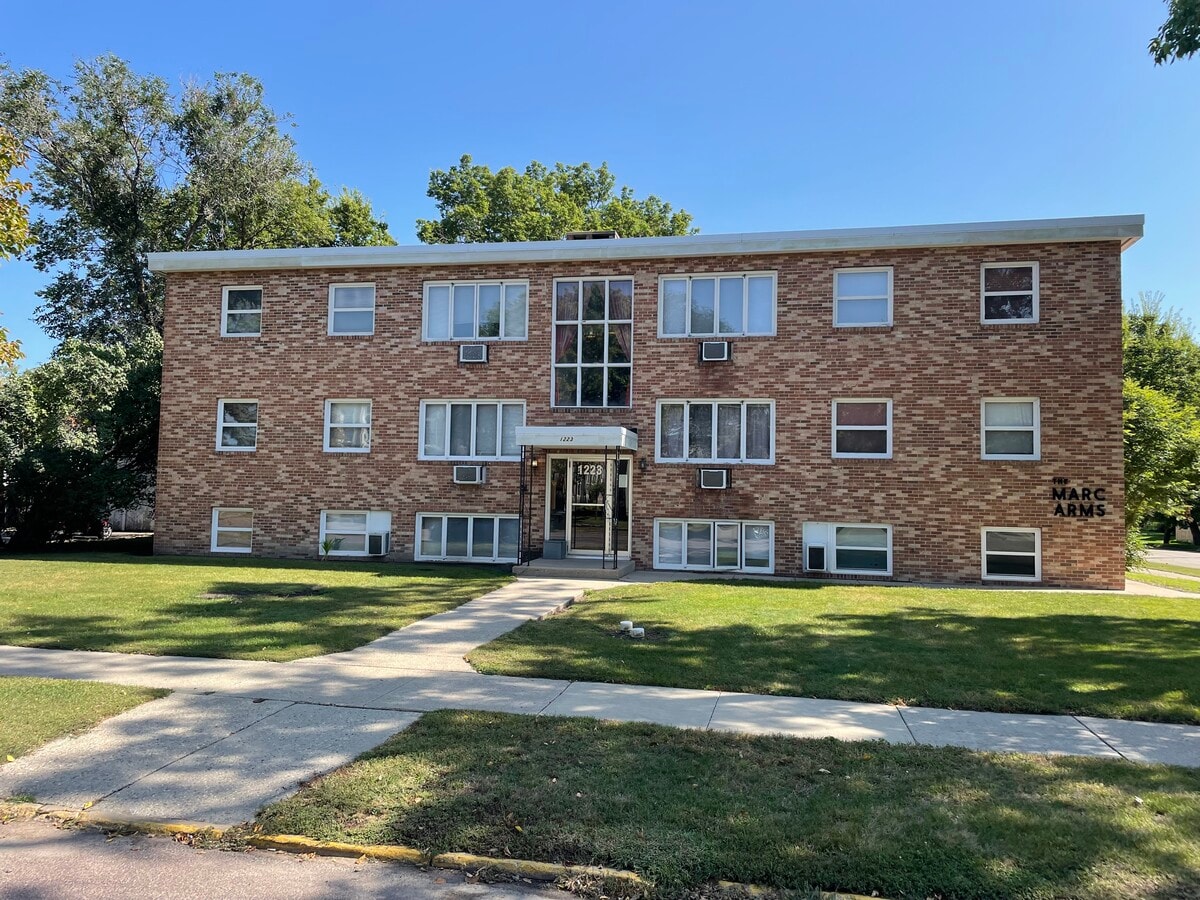 Photo - 1223 S Main St Unit 1