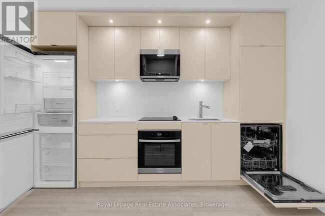 Photo - 60 Central Park Roadway Unit 805