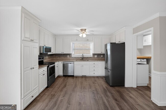 3445 Johnson Ferry Rd NE