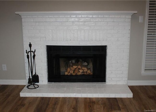 Photo - 8017 Greenside Ct