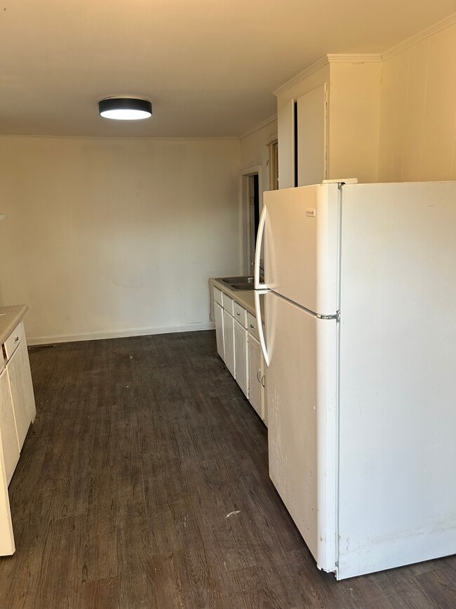 Building Photo - 1156 Wilson St Unit 1156 Wilson St