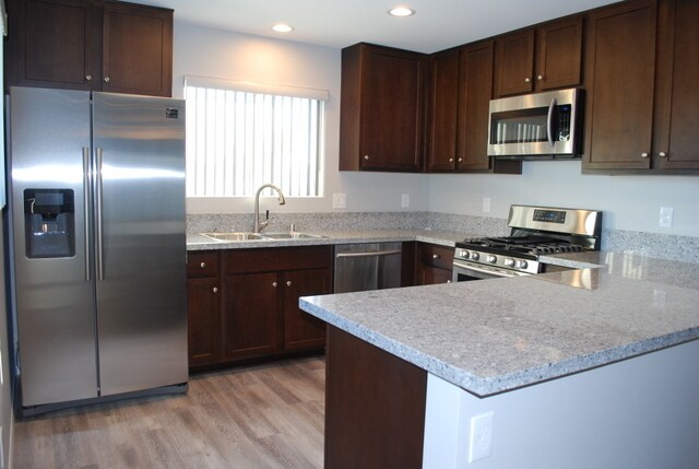 Photo - 640 Florida St