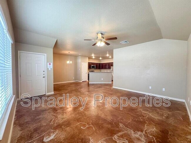 Photo - 929 Laila Ln