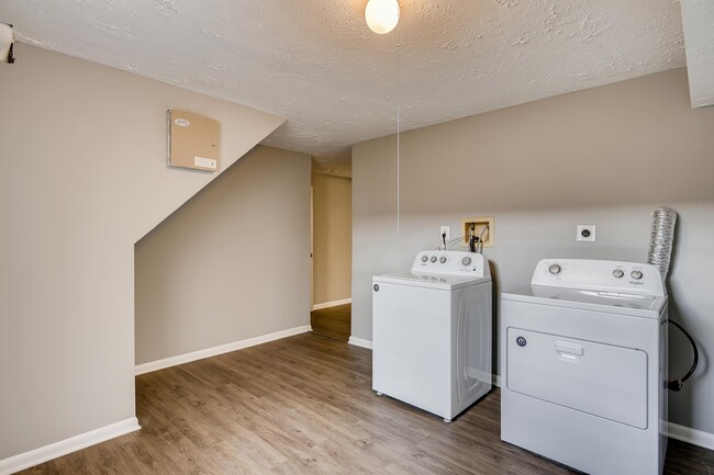 Photo - 2842 Beckon Dr