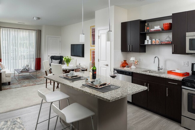 Avana East Main