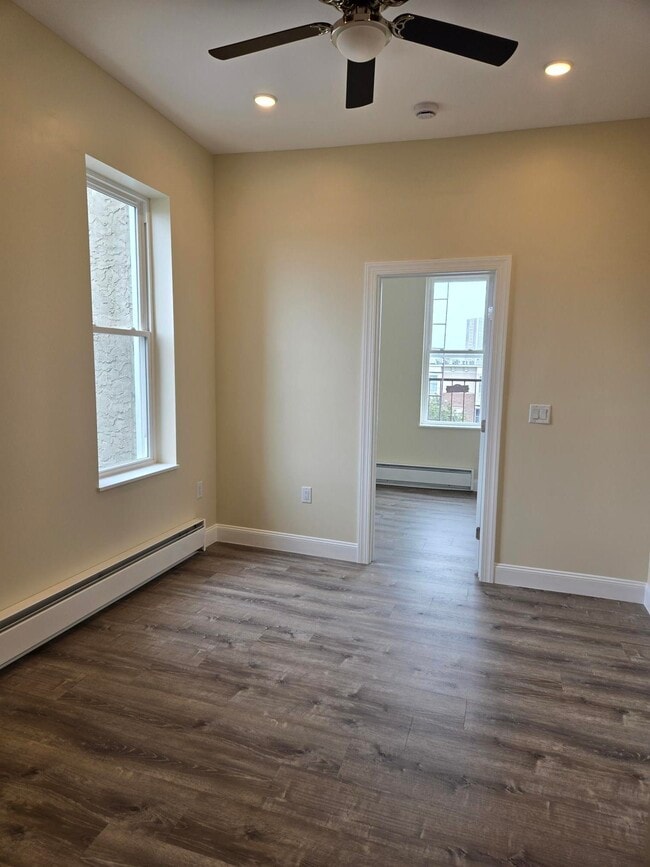 Photo - 200 Anderson Ave Unit 6