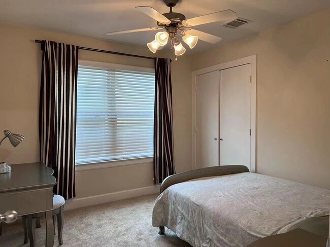 Photo - 2710 Hullsmith Dr Unit 303