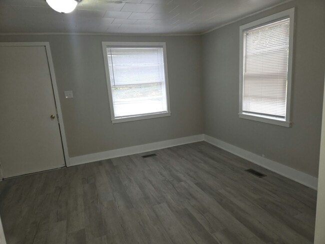 Photo - 774 Kernodle Ln