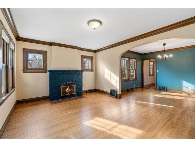 Photo - 2300 NE McKinley St