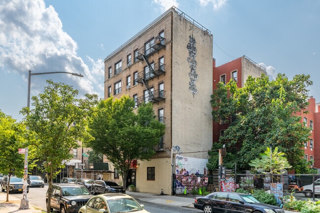 94 Havemeyer Street