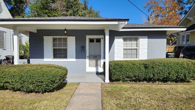 3 Bedroom Avondale Beauty - 3 Bedroom Avondale Beauty House
