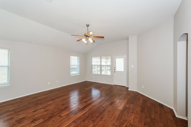 Photo - 7617 Rainbow Creek Dr
