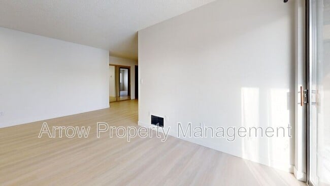 Photo - 203 E Arbor Ave