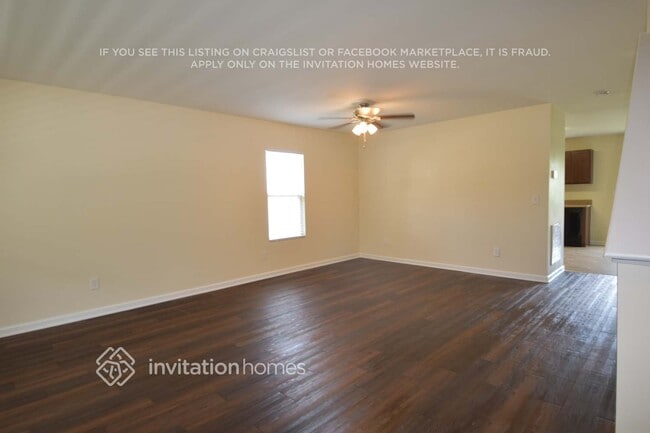 Photo - 120 Woodcreek Ln