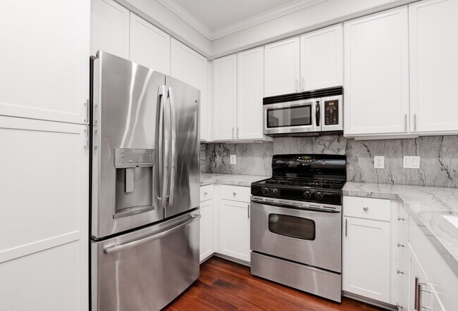 Photo - 2330 1st Ave