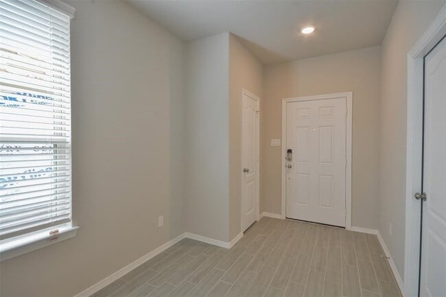 Photo - 24730 Winema Wds Ln