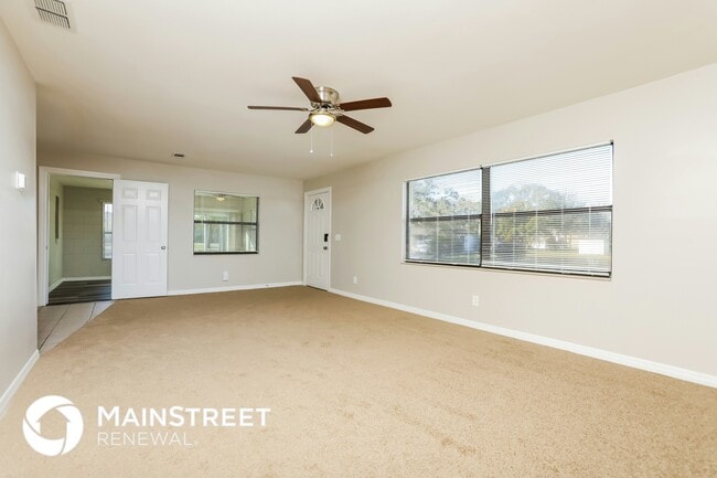 Photo - 1653 Charity St